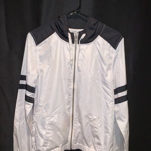 Zumiez windbreaker